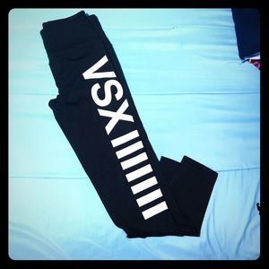 VS Knockout leggings in excellent condition